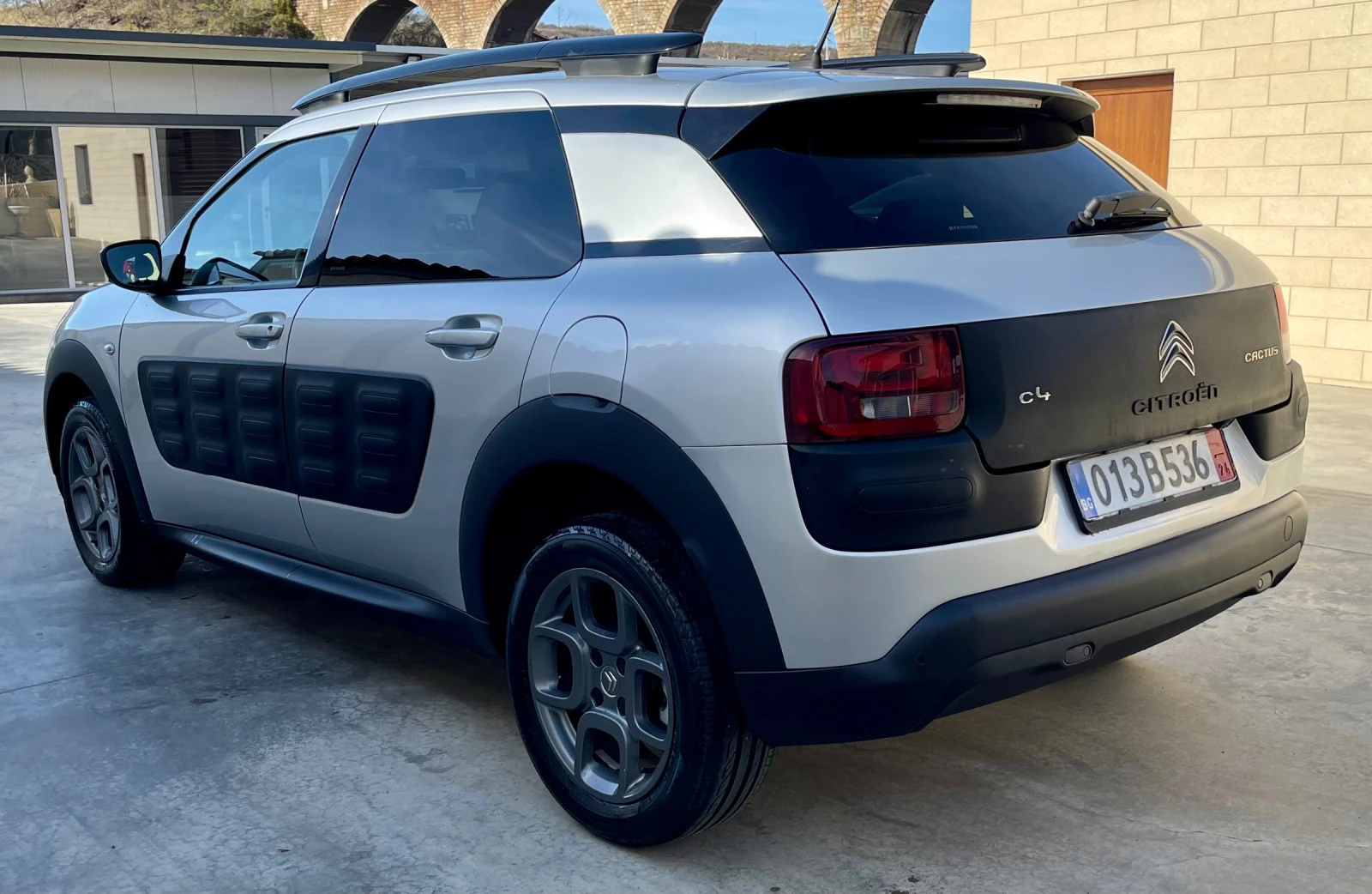 Citroen C4 Cactus 1.6 HDI Euro 6  - изображение 3