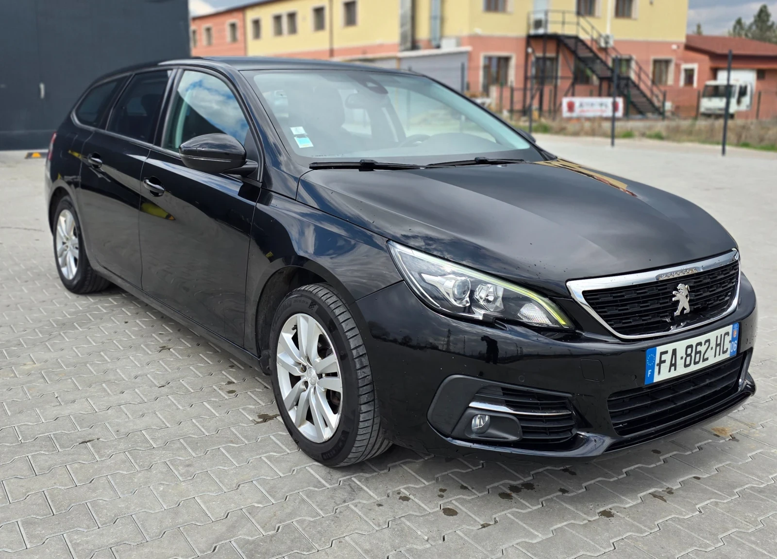 Peugeot 308 1.5 Blue-HDi Active Business - изображение 4