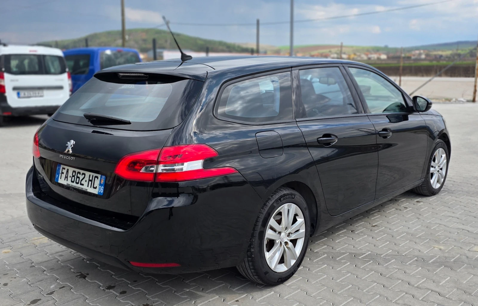 Peugeot 308 1.5 Blue-HDi Active Business - изображение 5