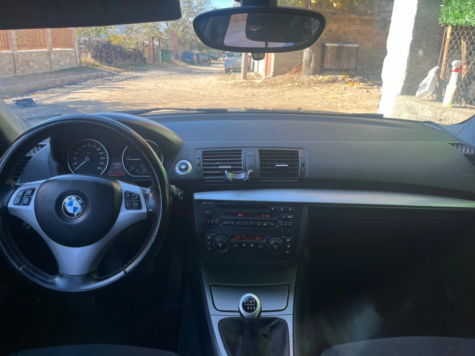 BMW 118 118d - изображение 5