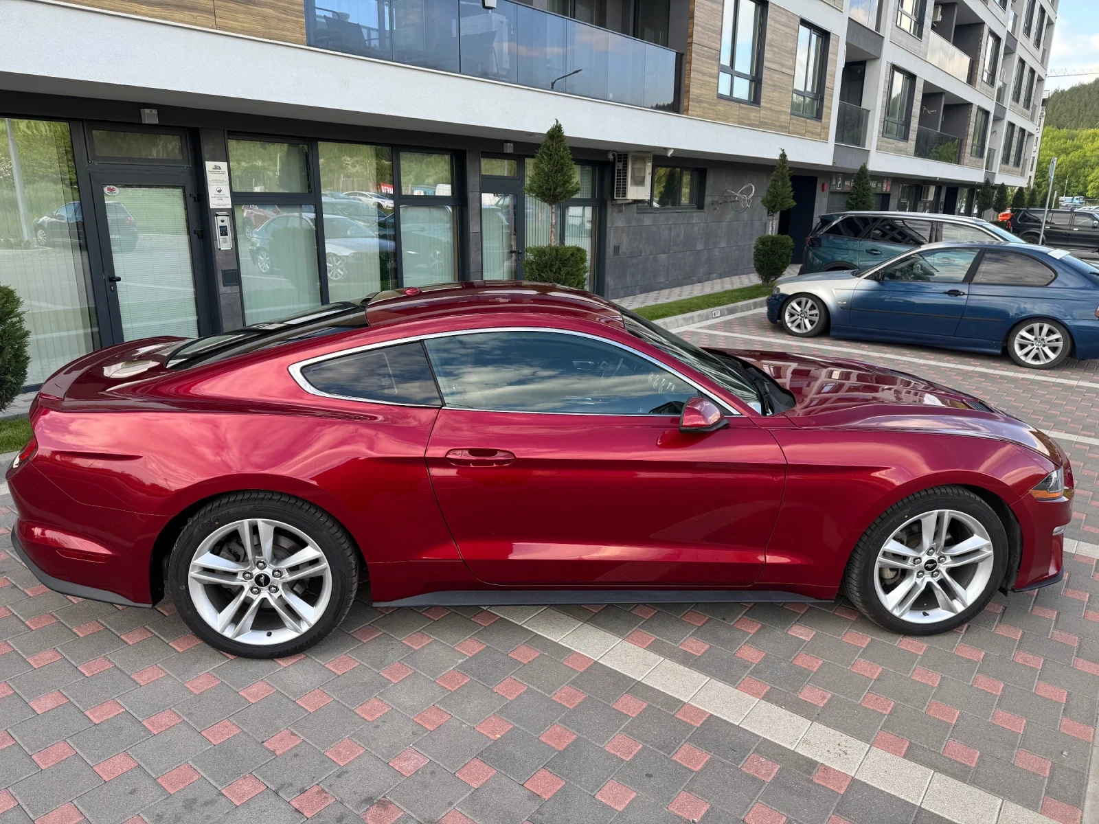Ford Mustang 2.3L EcoBoost - изображение 9
