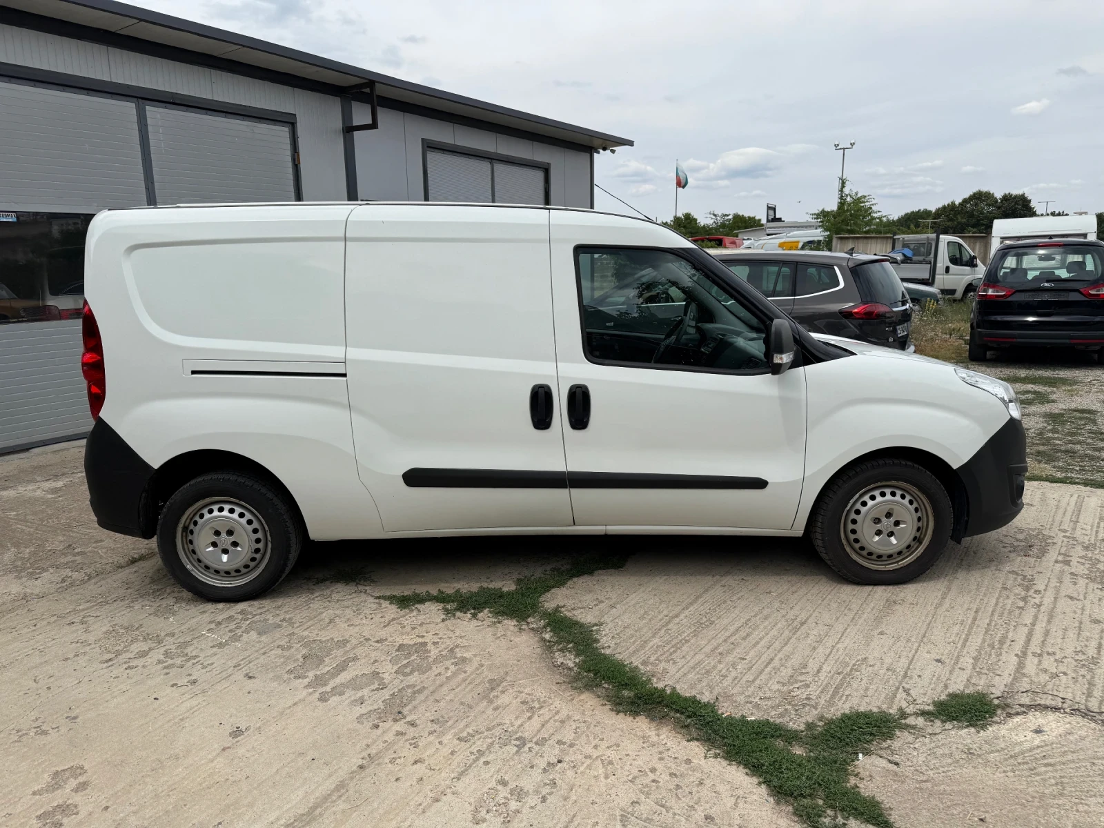 Opel Combo 1.3tdci дълга база, охлаждащ товарното помещение. - изображение 7