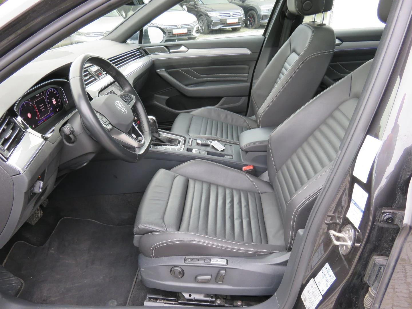 VW Passat VW Passat Var. Business 2.0 TDI SCR DSG - изображение 4