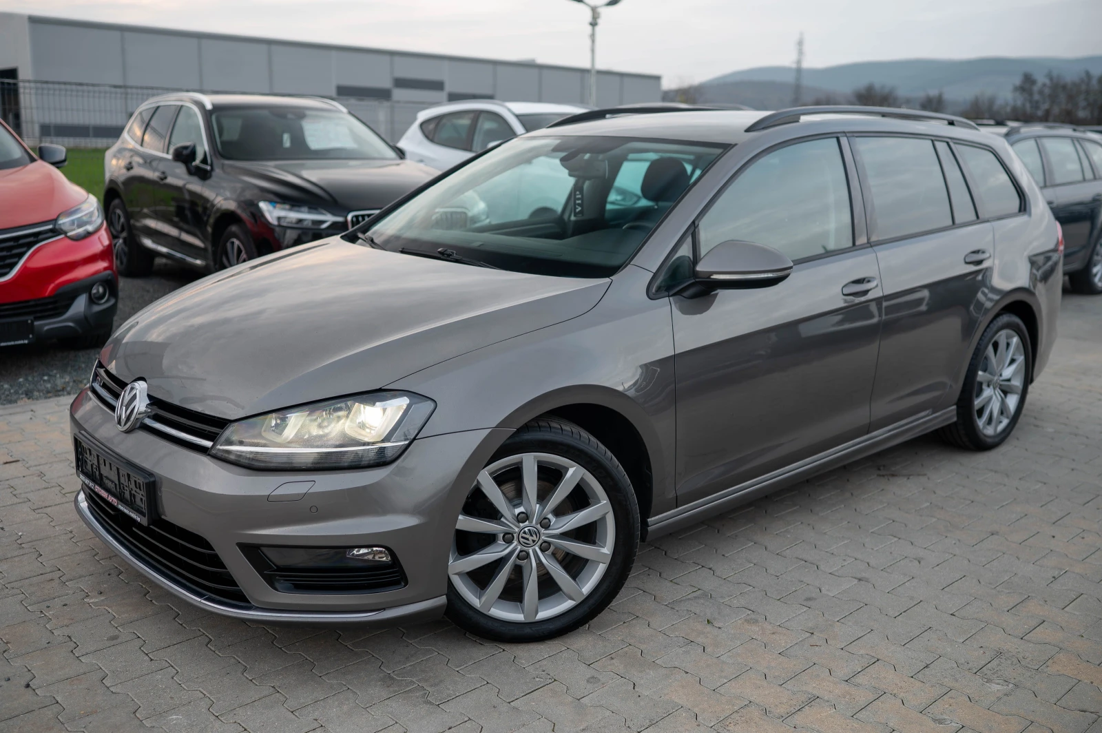 VW Golf 7* R-Line* TDI | Mobile.bg   3