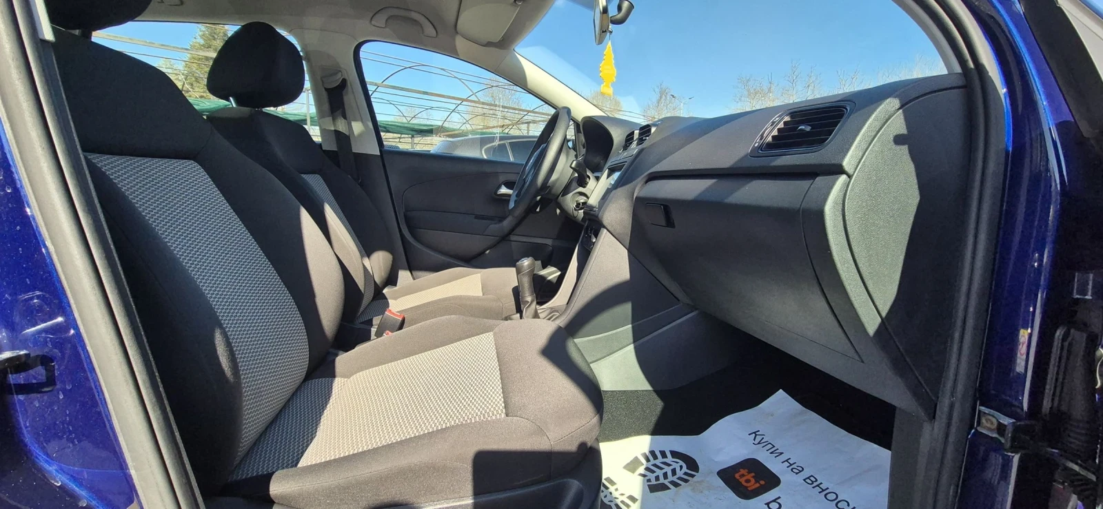 VW Polo 1.2 NAVI, снимка 12 - Автомобили и джипове - 53715394