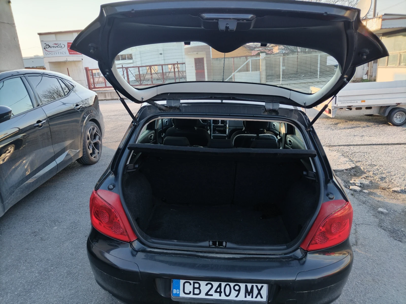 Peugeot 307 HDi 1.6 facelift , снимка 5 - Автомобили и джипове - 53755356