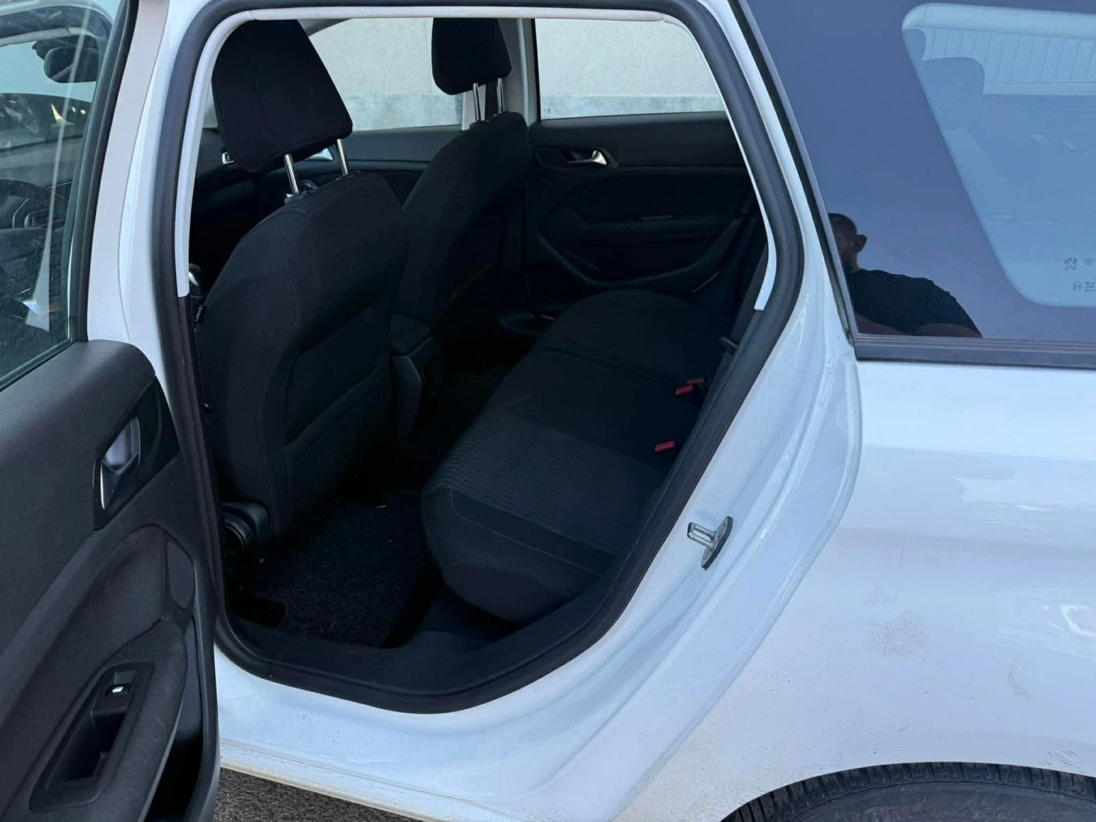 Peugeot 308, снимка 8 - Автомобили и джипове - 53773234