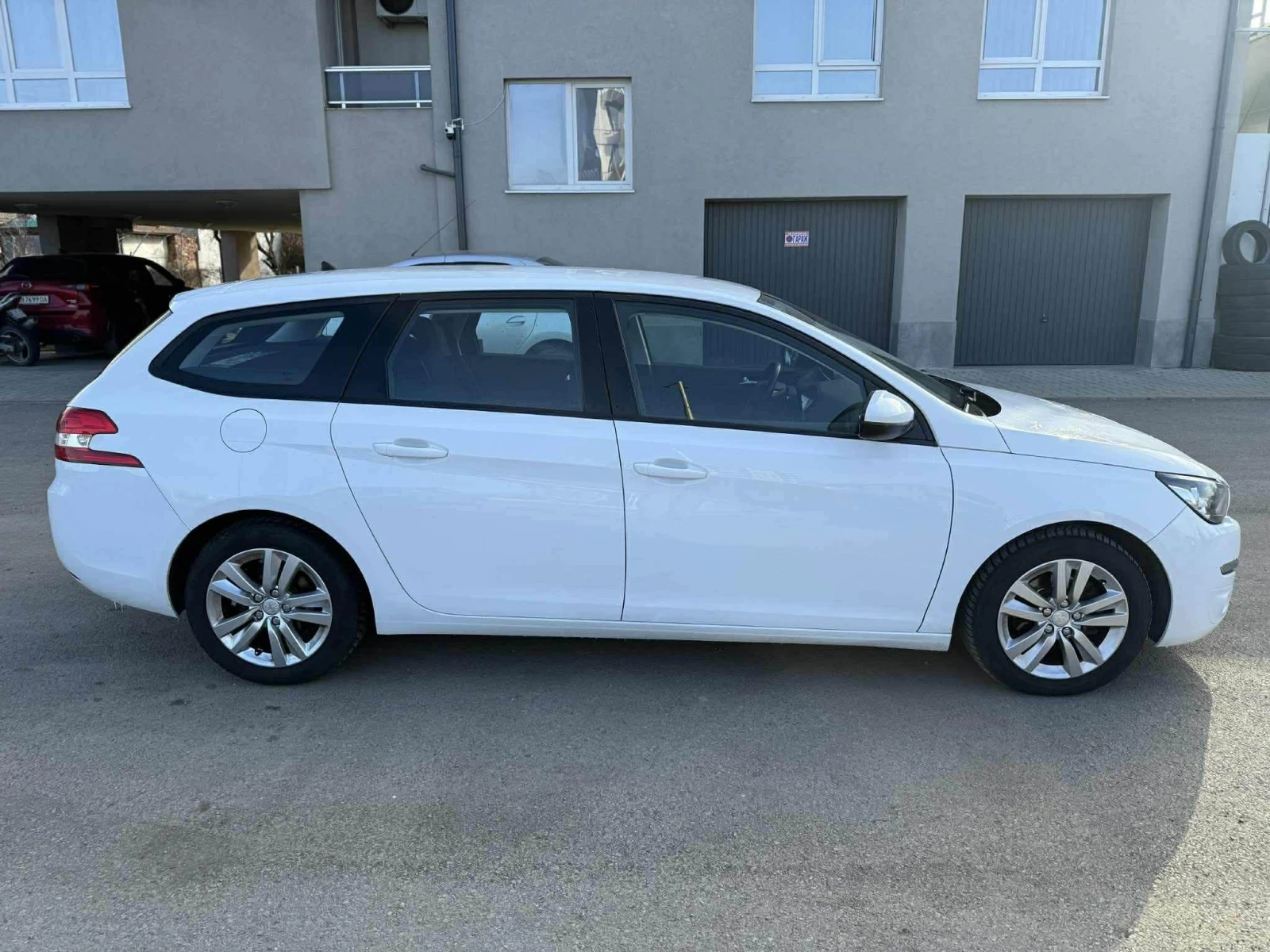 Peugeot 308, снимка 3 - Автомобили и джипове - 53773234