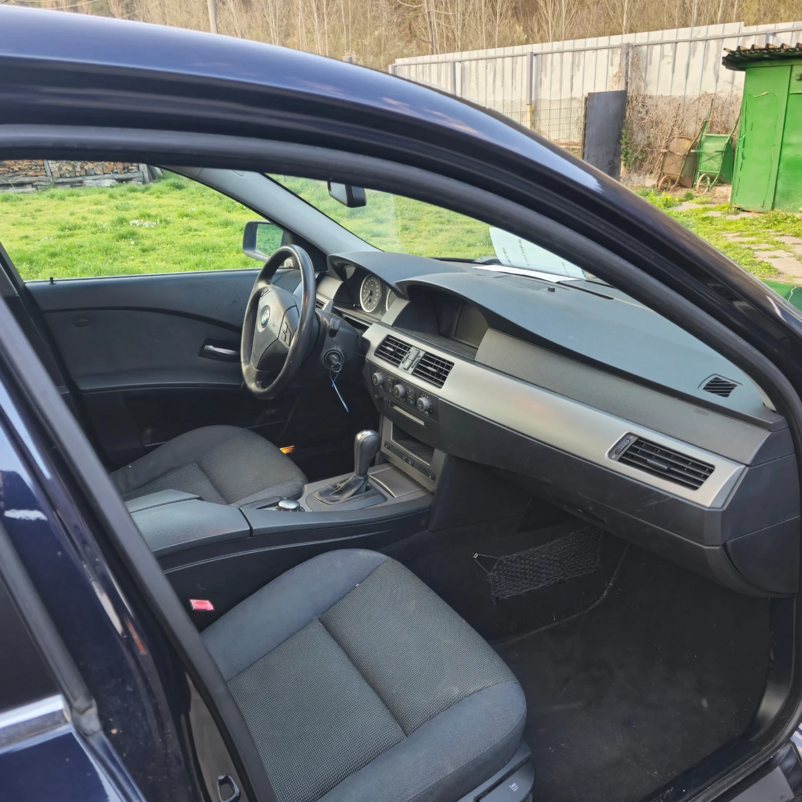 BMW 520 520i, снимка 6 - Автомобили и джипове - 54140207