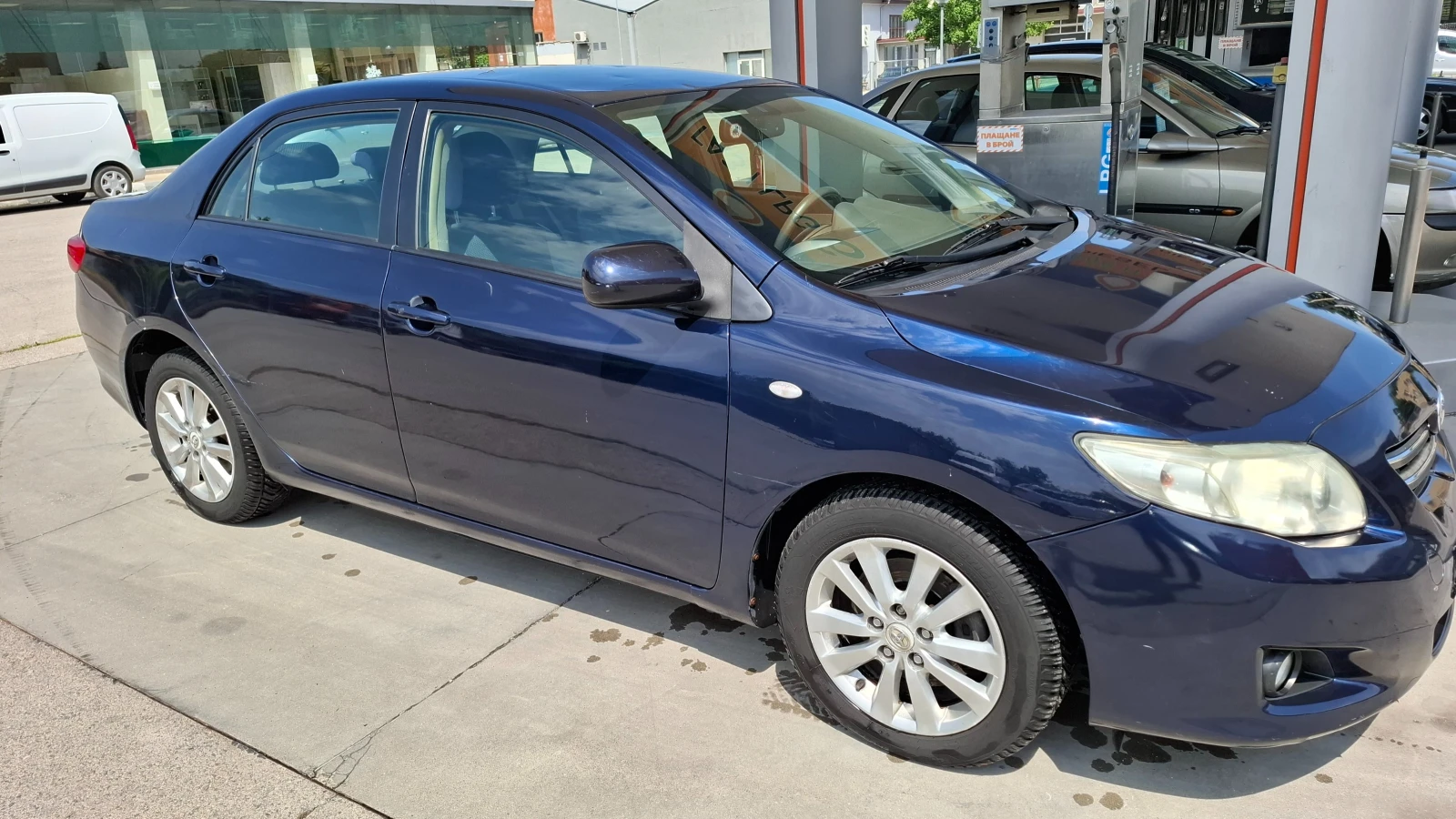 Toyota Corolla 2.0 D-4D, снимка 2 - Автомобили и джипове - 54629421