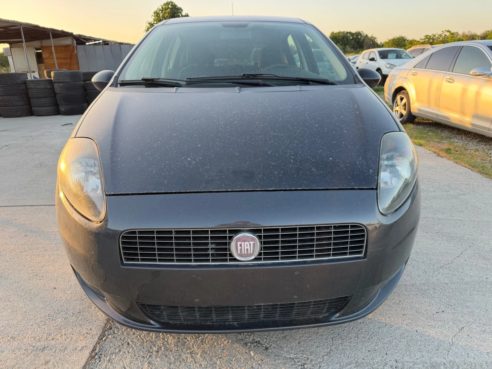 Fiat Punto Grande Punto 1.2 65к.с. / Клима, снимка 2 - Автомобили и джипове - 55043787