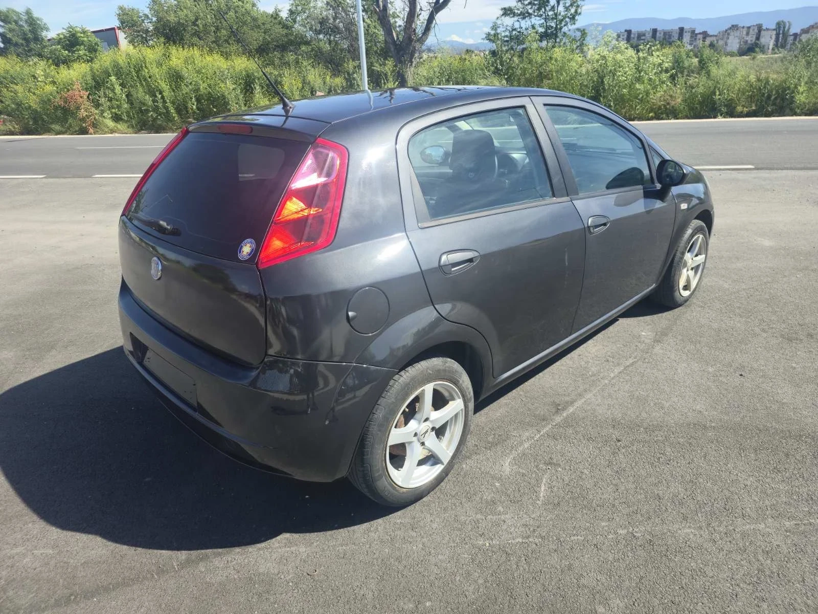 Fiat Punto Grande Punto 1.3 60к.с. / Клима, снимка 5 - Автомобили и джипове - 54725043