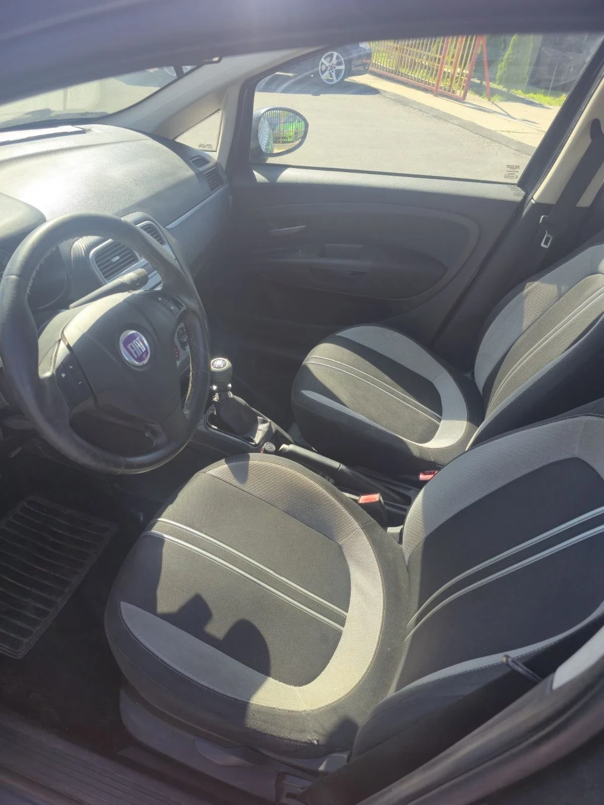 Fiat Punto Grande Punto 1.3 60к.с. / Клима, снимка 7 - Автомобили и джипове - 54725043