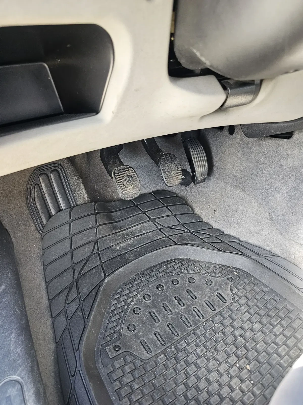 Alfa Romeo 147 1.6 Twin Spark , снимка 16 - Автомобили и джипове - 54890055