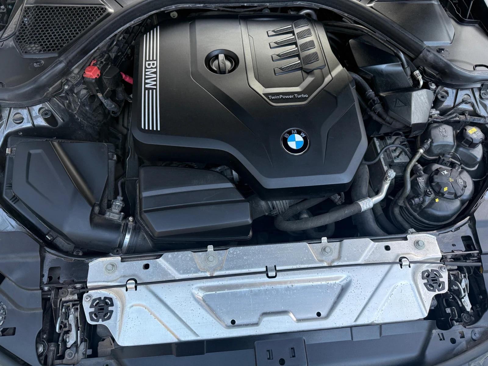 BMW 330 330i RWD - Бартер, снимка 8 - Автомобили и джипове - 55104674