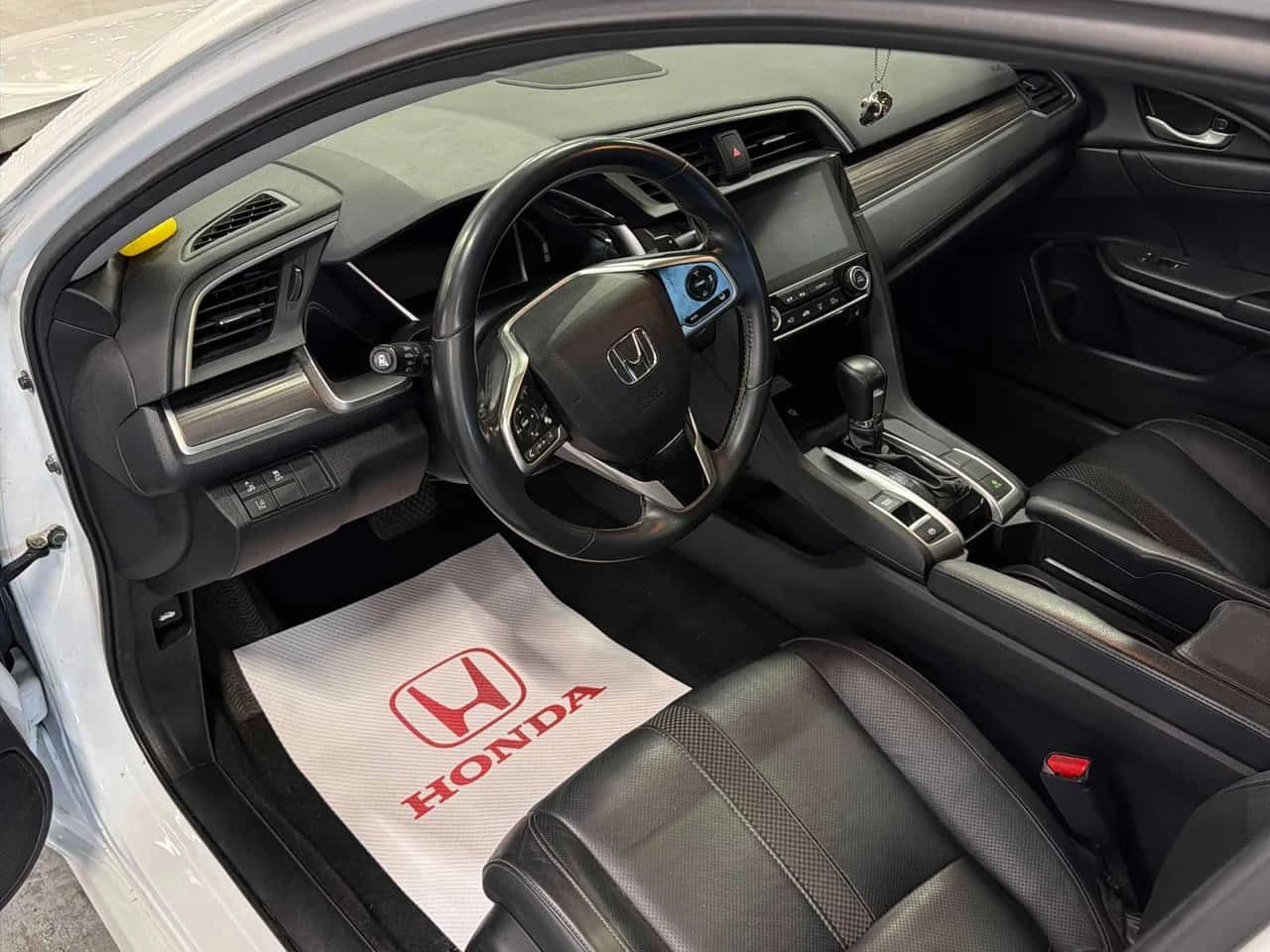 Honda Civic * Touring * CARFAX * 2 КЛЮЧА * KEYLESS * ПОДГРЕВИ, снимка 5 - Автомобили и джипове - 55177003