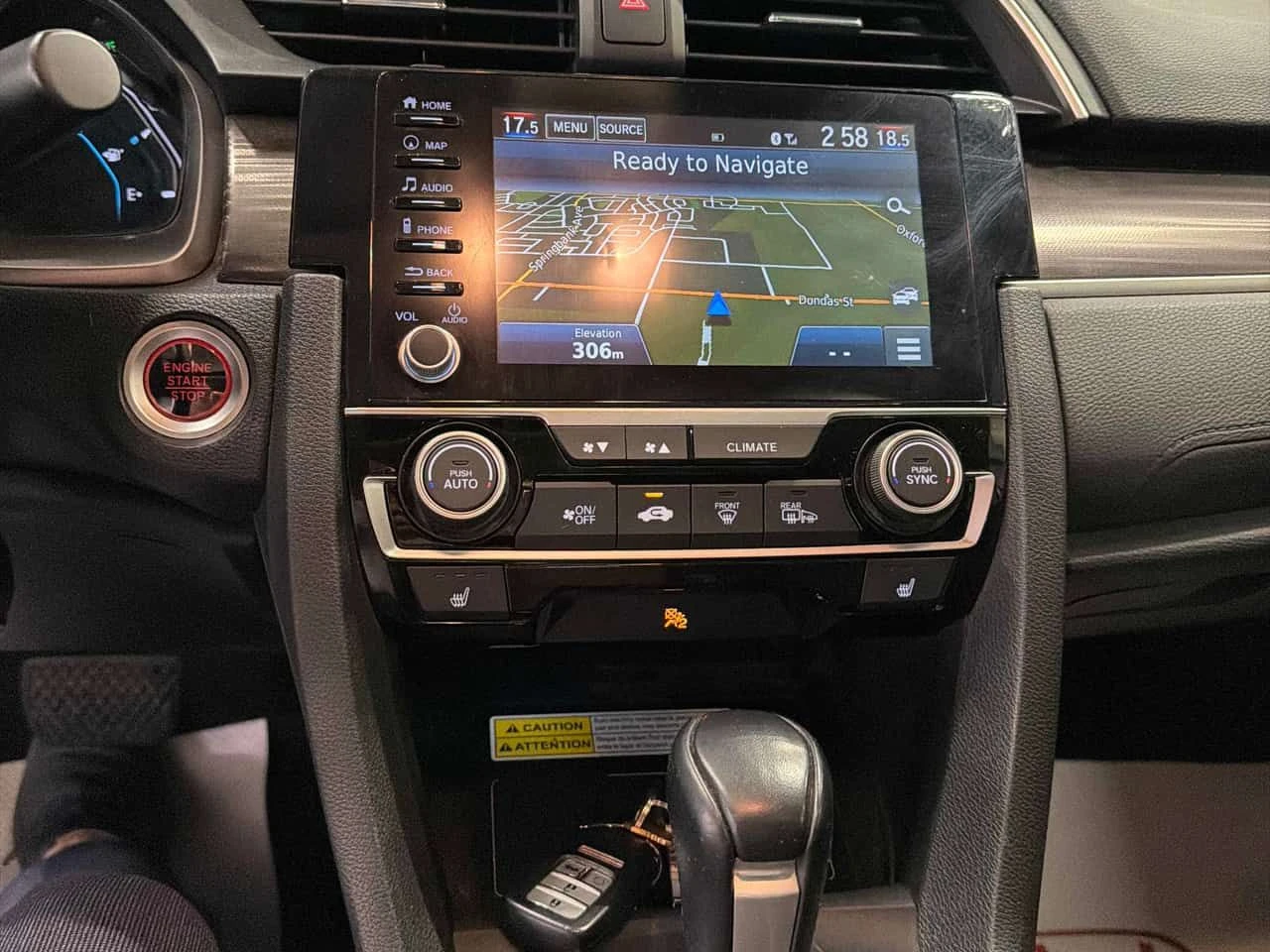 Honda Civic * Touring * CARFAX * 2 КЛЮЧА * KEYLESS * ПОДГРЕВИ, снимка 9 - Автомобили и джипове - 55177003