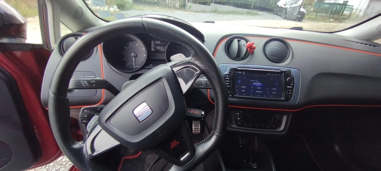 Seat Ibiza Bocanegra, снимка 4 - Автомобили и джипове - 56604613