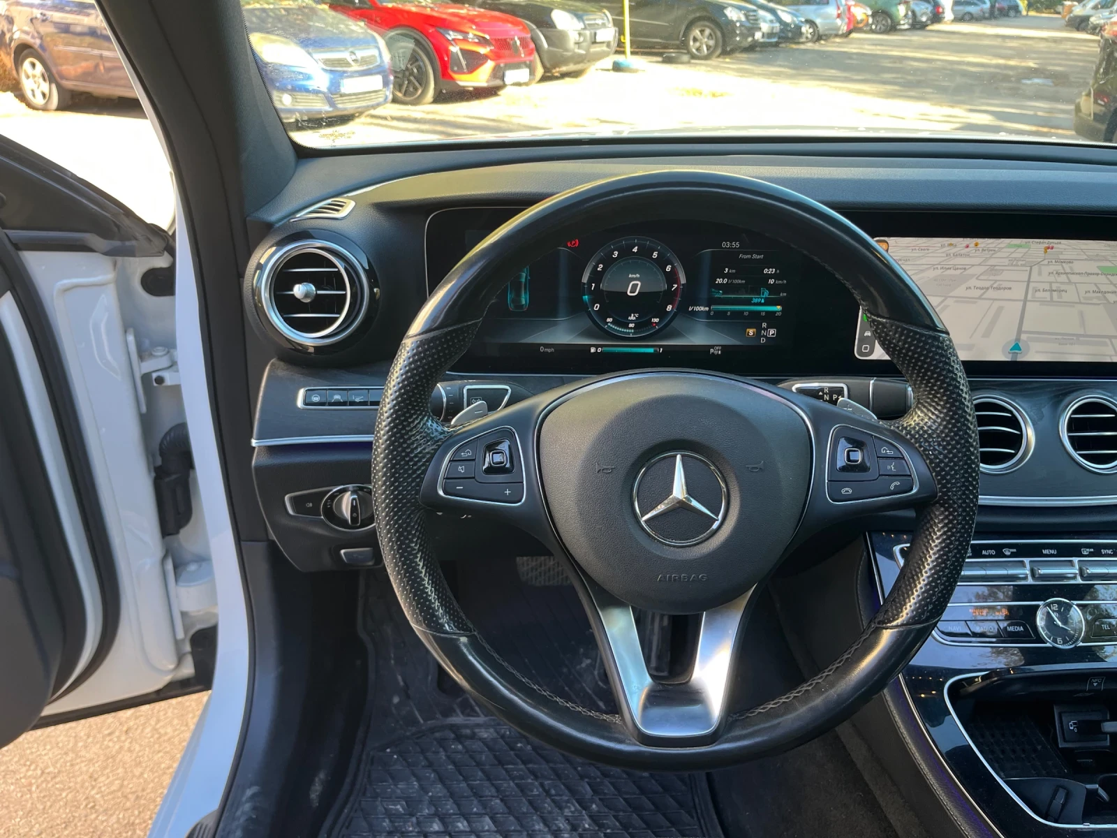 Mercedes-Benz E 400, снимка 8 - Автомобили и джипове - 56626930