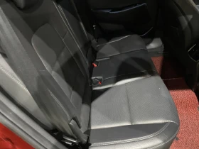 Hyundai Tucson 2.0D ! 2WD ! Premium !, снимка 12