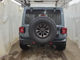 Jeep Wrangler * 4 Door 4x4 Rubicon 392 Final Edition * CARFAX *  | Auto.bg — изображение 17
