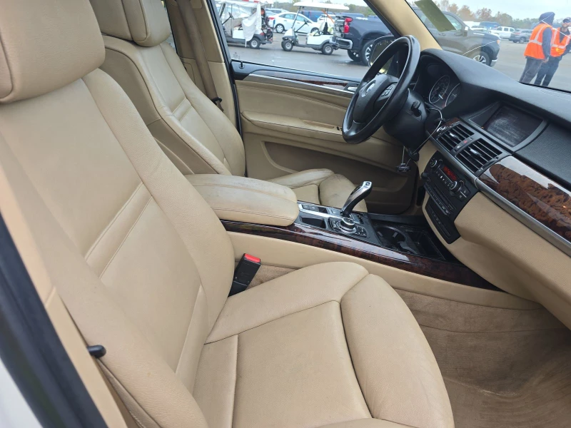 BMW X5 ПАНОРАМА* KEYLESS* ПОДГРЕВ* КАМЕРА* , снимка 10 - Автомобили и джипове - 47978589