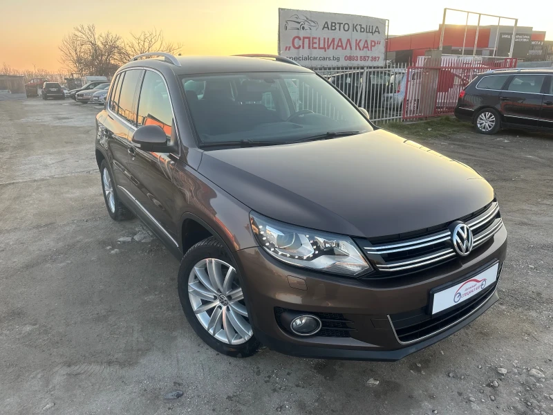 VW Tiguan 2.0 TDI NAVI, снимка 1 - Автомобили и джипове - 49363638