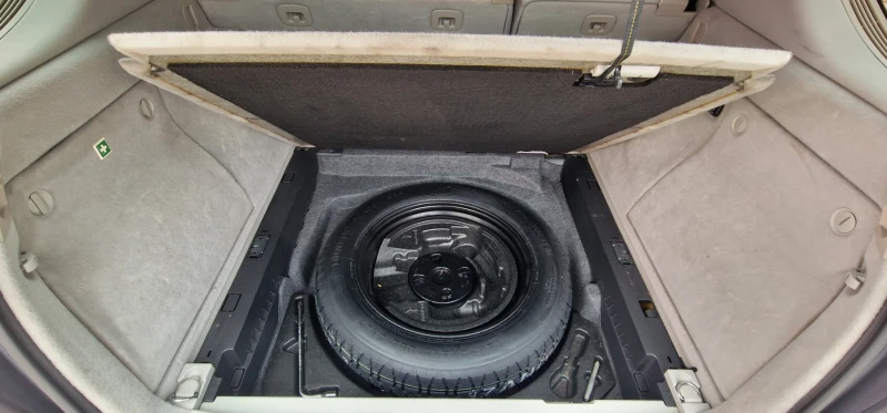 Mercedes-Benz ML 320, снимка 11 - Автомобили и джипове - 52062103