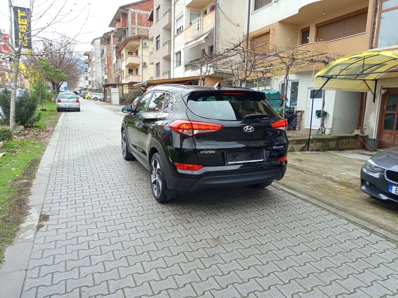 Hyundai Tucson Automatic 1.7crdi, снимка 4 - Автомобили и джипове - 52583735