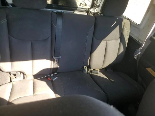 Jeep Wrangler 3.6L 6 4x4 w/Rear Wheel Drv, снимка 13 - Автомобили и джипове - 53047138