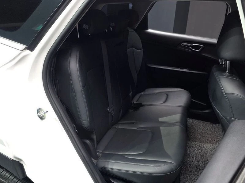 Kia Sportage Gasoline 1.6 Turbo 2WD| 177к.с.| ВКЛ.ТЕХНОТЕСТ, снимка 11 - Автомобили и джипове - 55624874