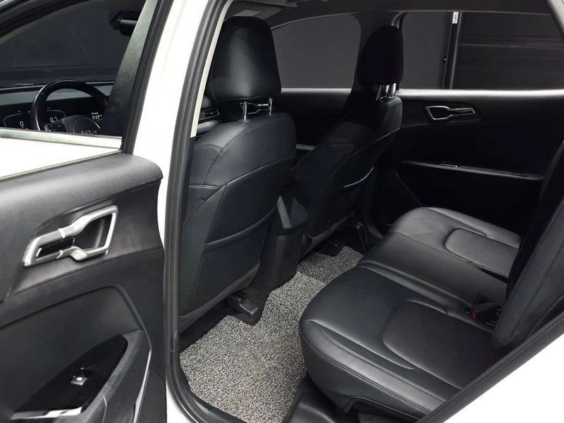 Kia Sportage Gasoline 1.6 Turbo 2WD| 177к.с.| ВКЛ.ТЕХНОТЕСТ, снимка 12 - Автомобили и джипове - 55624874