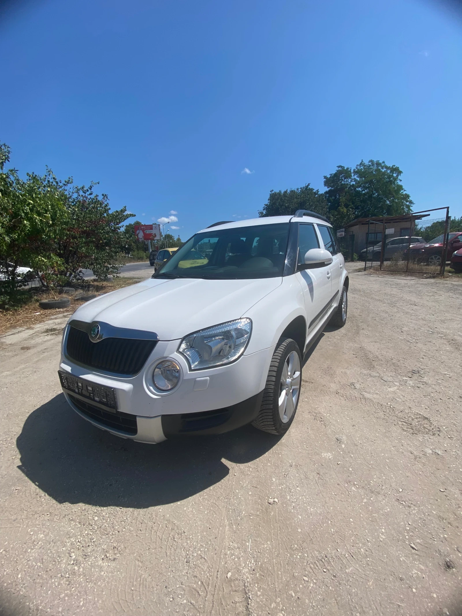 Skoda Yeti 1.2TSI DSG - изображение 3