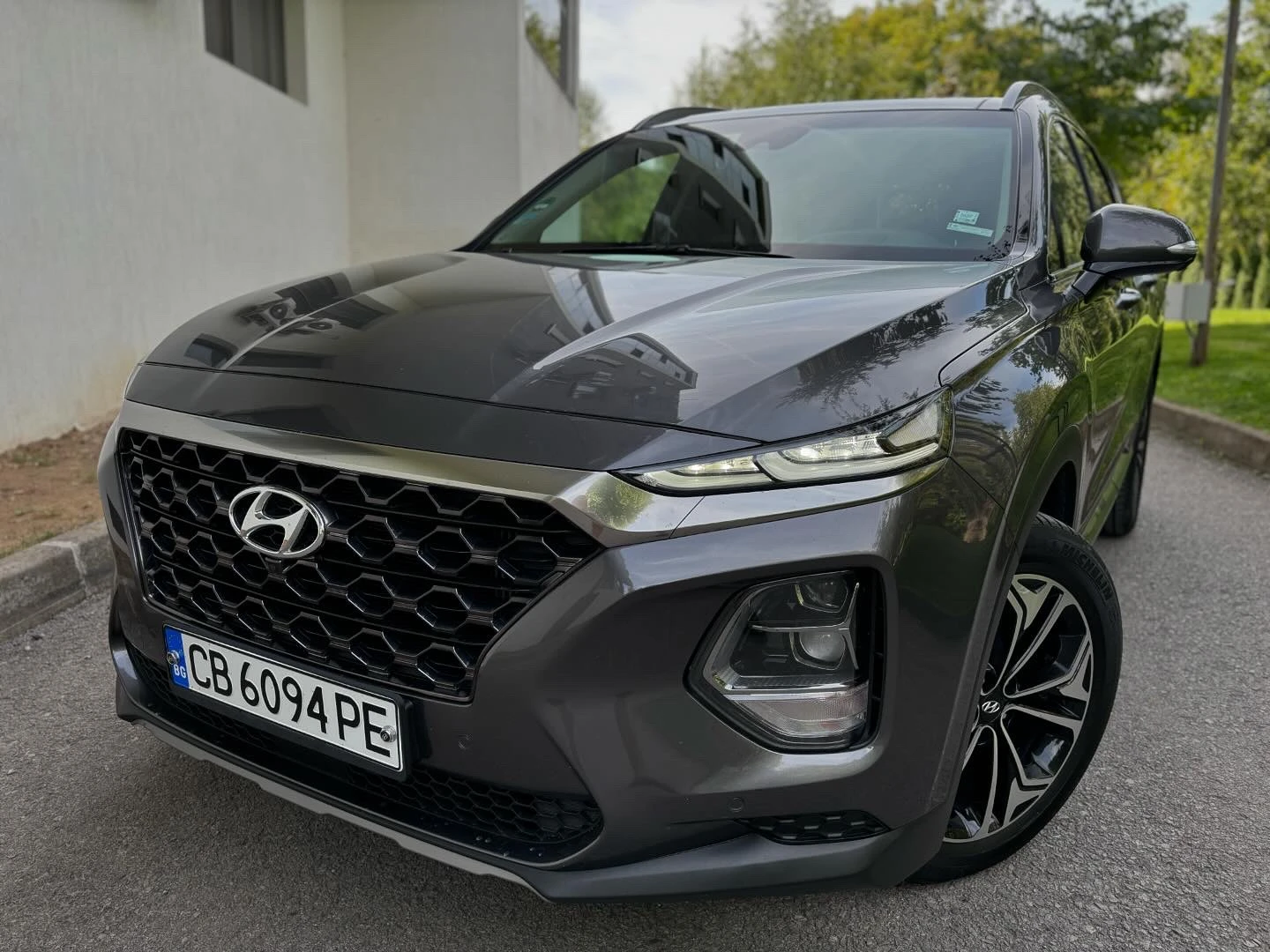 Hyundai Santa fe 2.2CRDI / ПАНОРАМА / HEAD UP - изображение 3