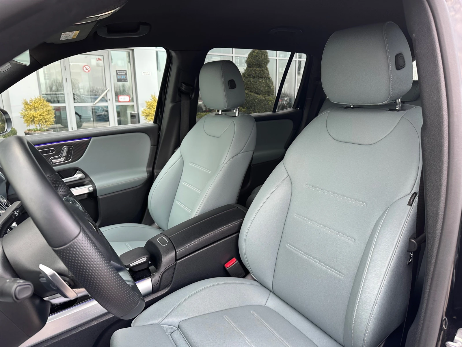 Mercedes-Benz GLB 200 4MATIC 6+ 1 | Mobile.bg   12