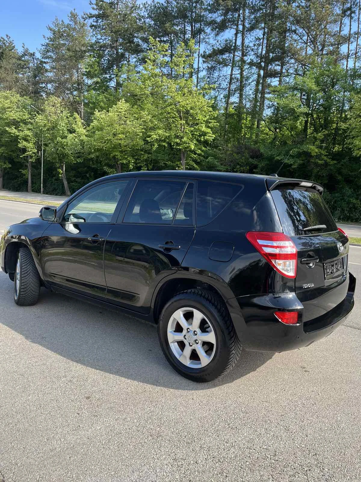Toyota Rav4 2.2 D4D-150ks-4x4 - изображение 4