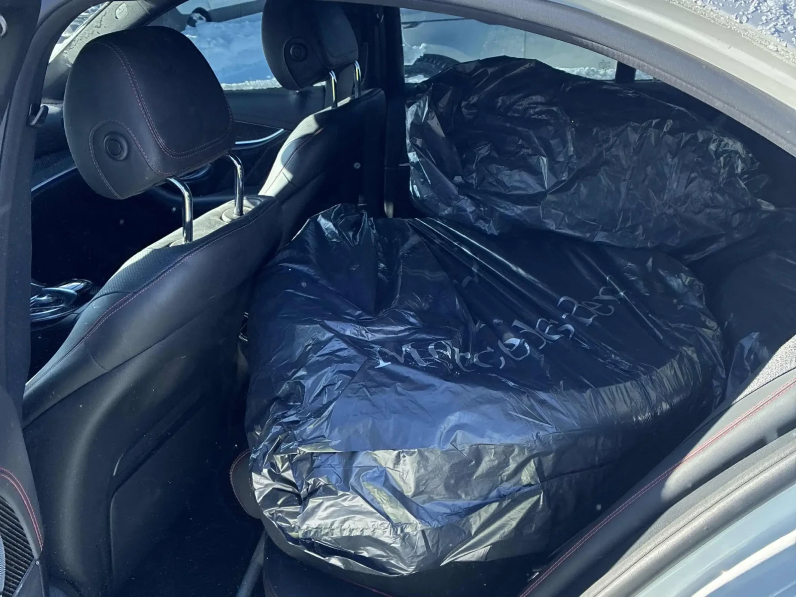 Mercedes-Benz E 53 AMG 3.0L 6cyl AWD - изображение 3