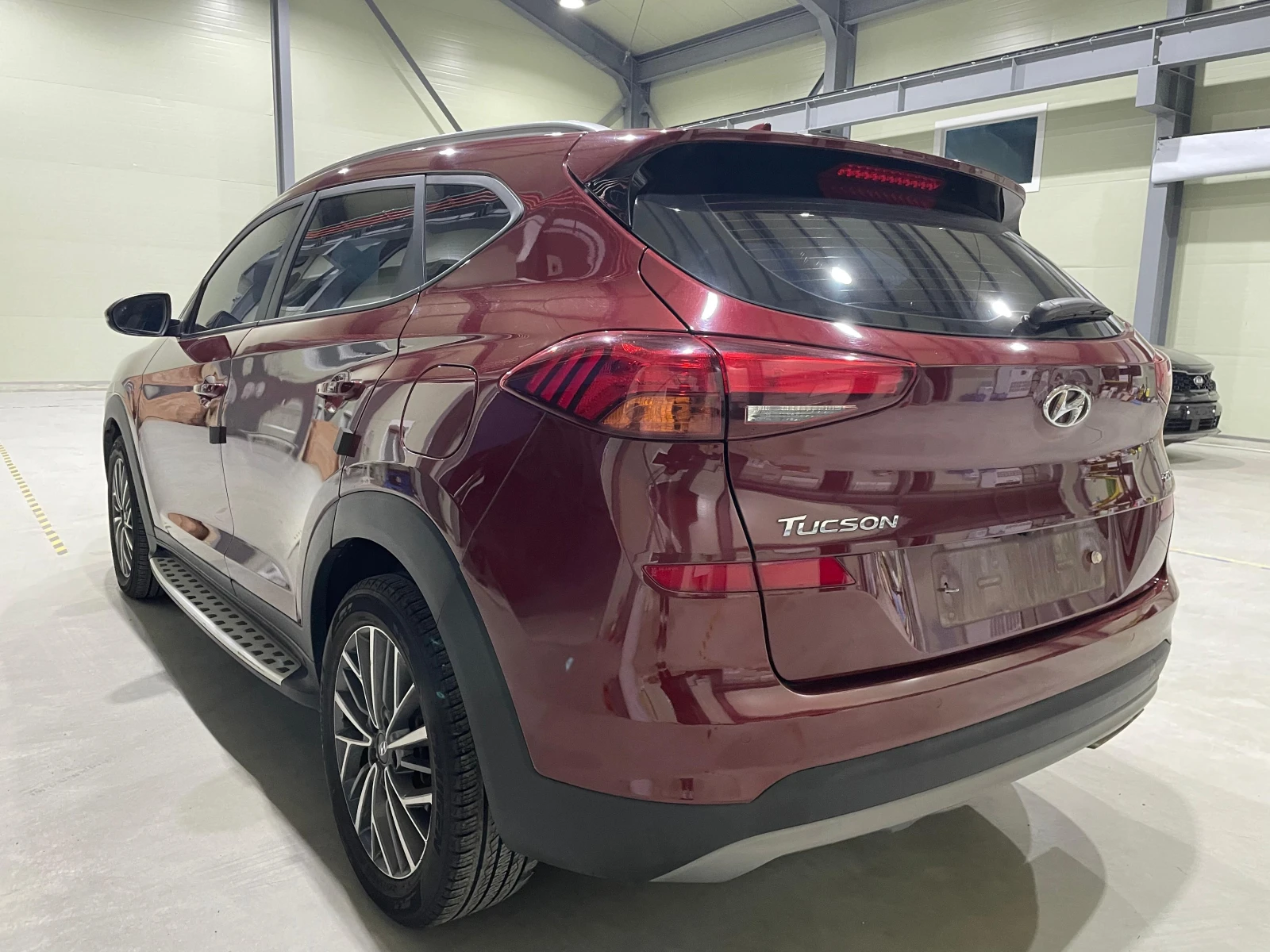 Hyundai Tucson 2.0D ! 2WD ! Premium !, снимка 6 - Автомобили и джипове - 54139016