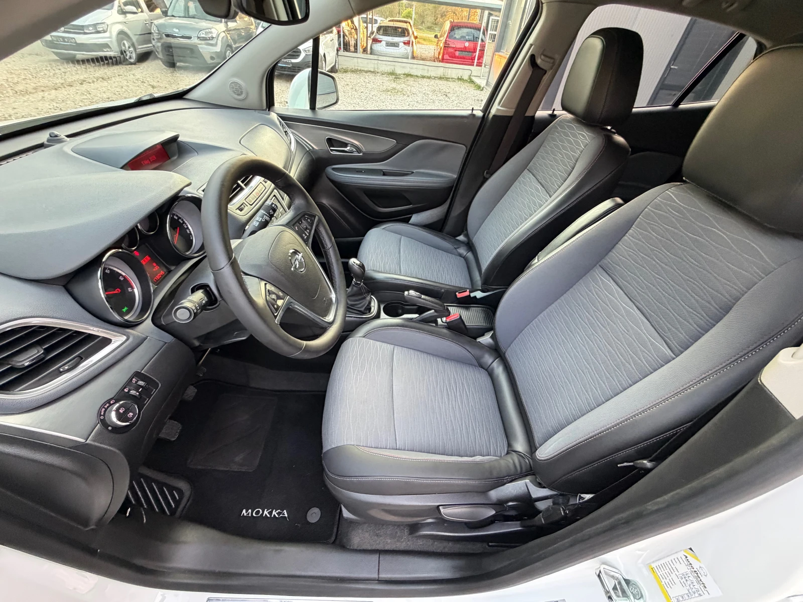 Opel Mokka 1.7CDTI* COSMO* KOJA* TOP* EVRO5, снимка 12 - Автомобили и джипове - 54441317