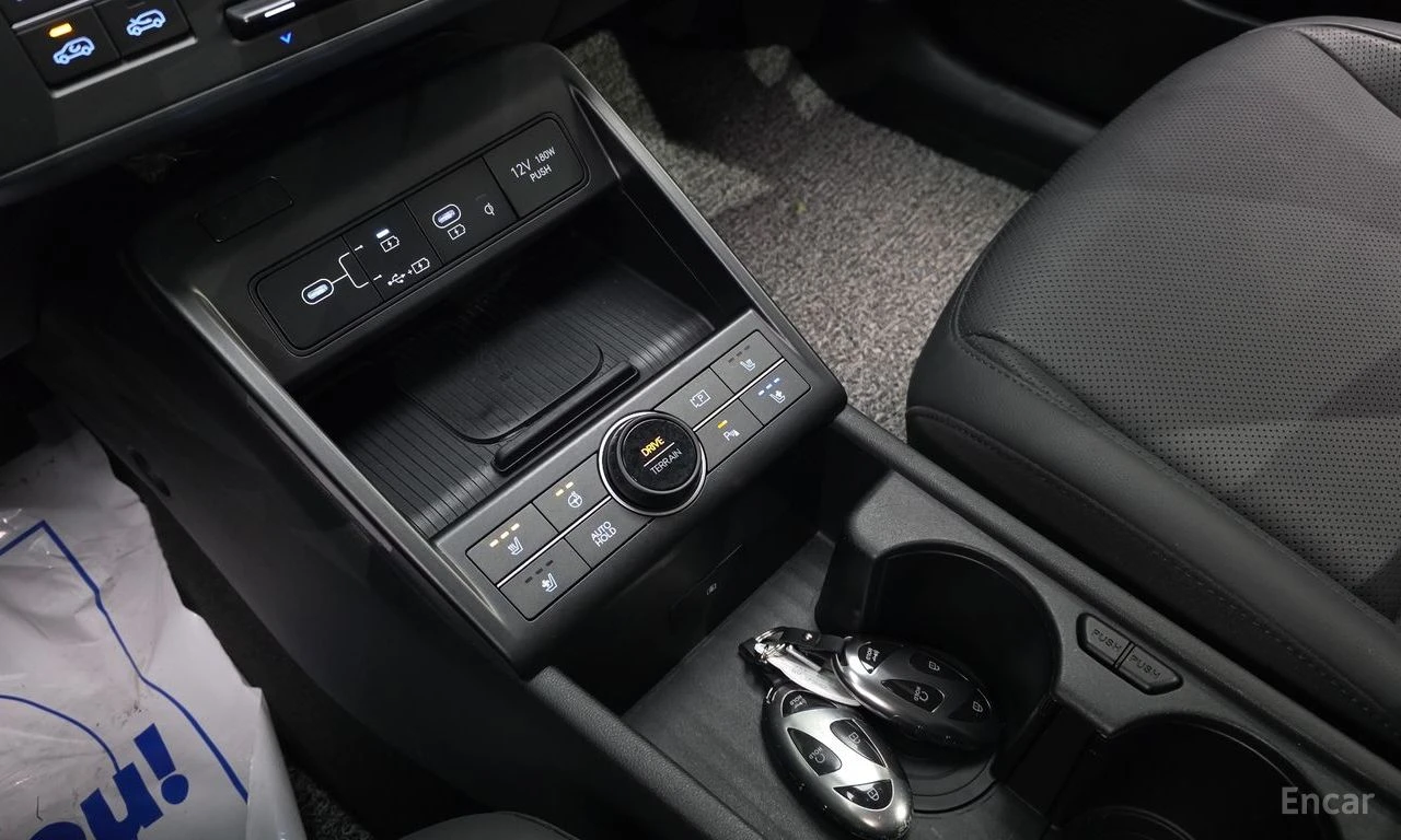 Hyundai Kona Inspiration 4x4* 360 CAM* ПОДГРЕВ* ОБДУХВАНЕ* , снимка 15 - Автомобили и джипове - 54460381
