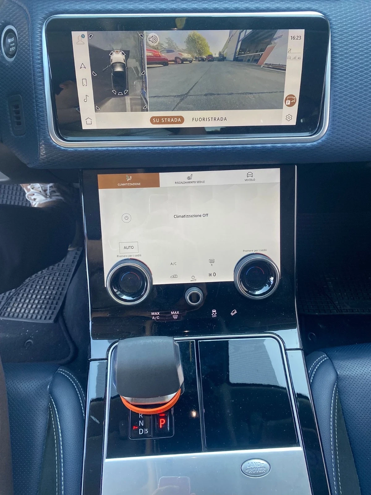 Land Rover Range Rover Velar 2.0D I4 R-Dynamic HSE, снимка 3 - Автомобили и джипове - 54717404