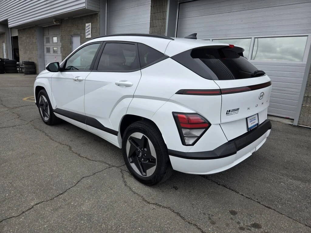 Hyundai Kona PREFERRED* FWD* FACELIFT* ДИСТРОНИК* ПОДГРЕВ* CAM, снимка 4 - Автомобили и джипове - 54766467
