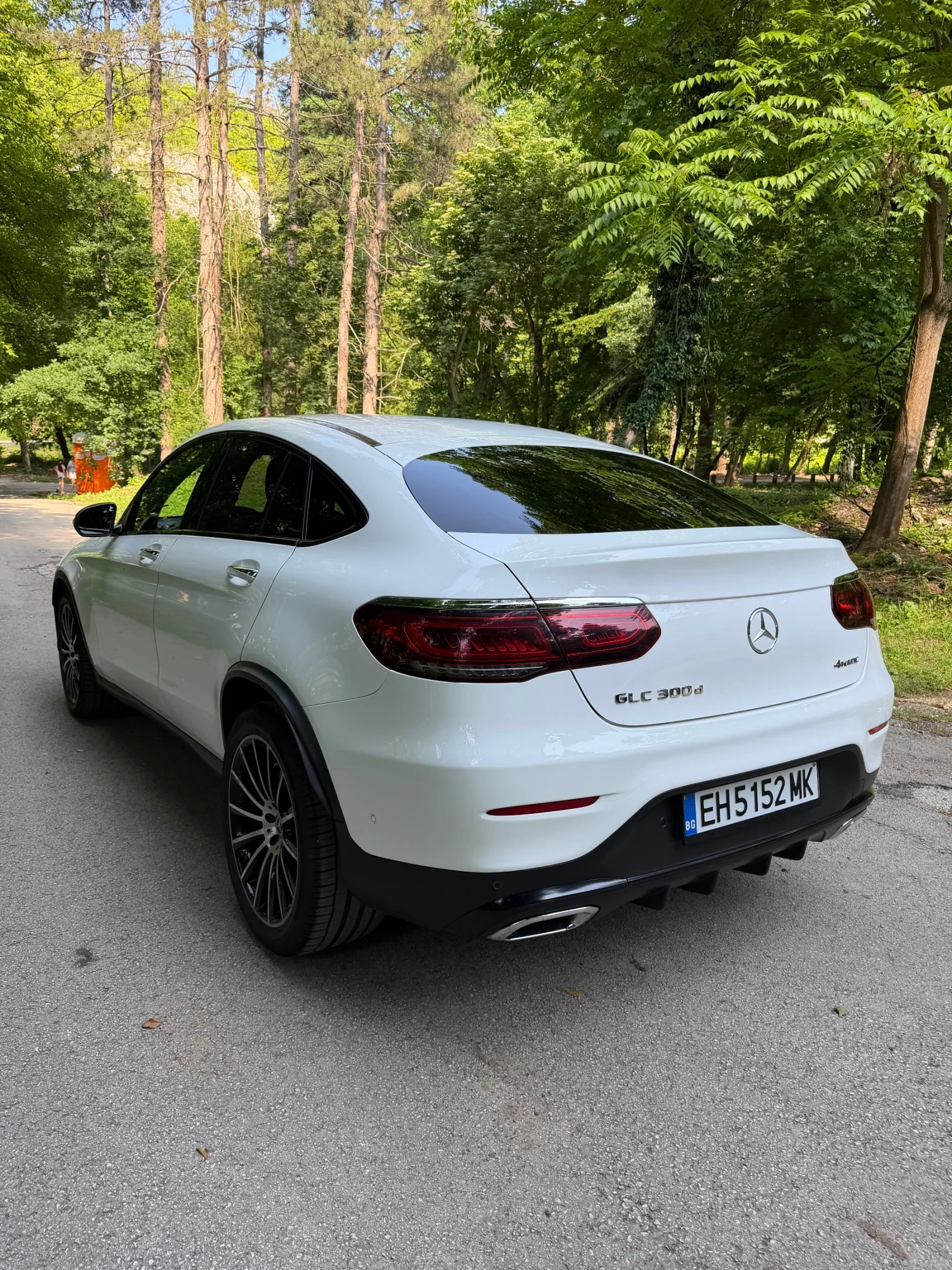 Mercedes-Benz GLC 300  4M Coupe AMG-TOP, снимка 7 - Автомобили и джипове - 54797823