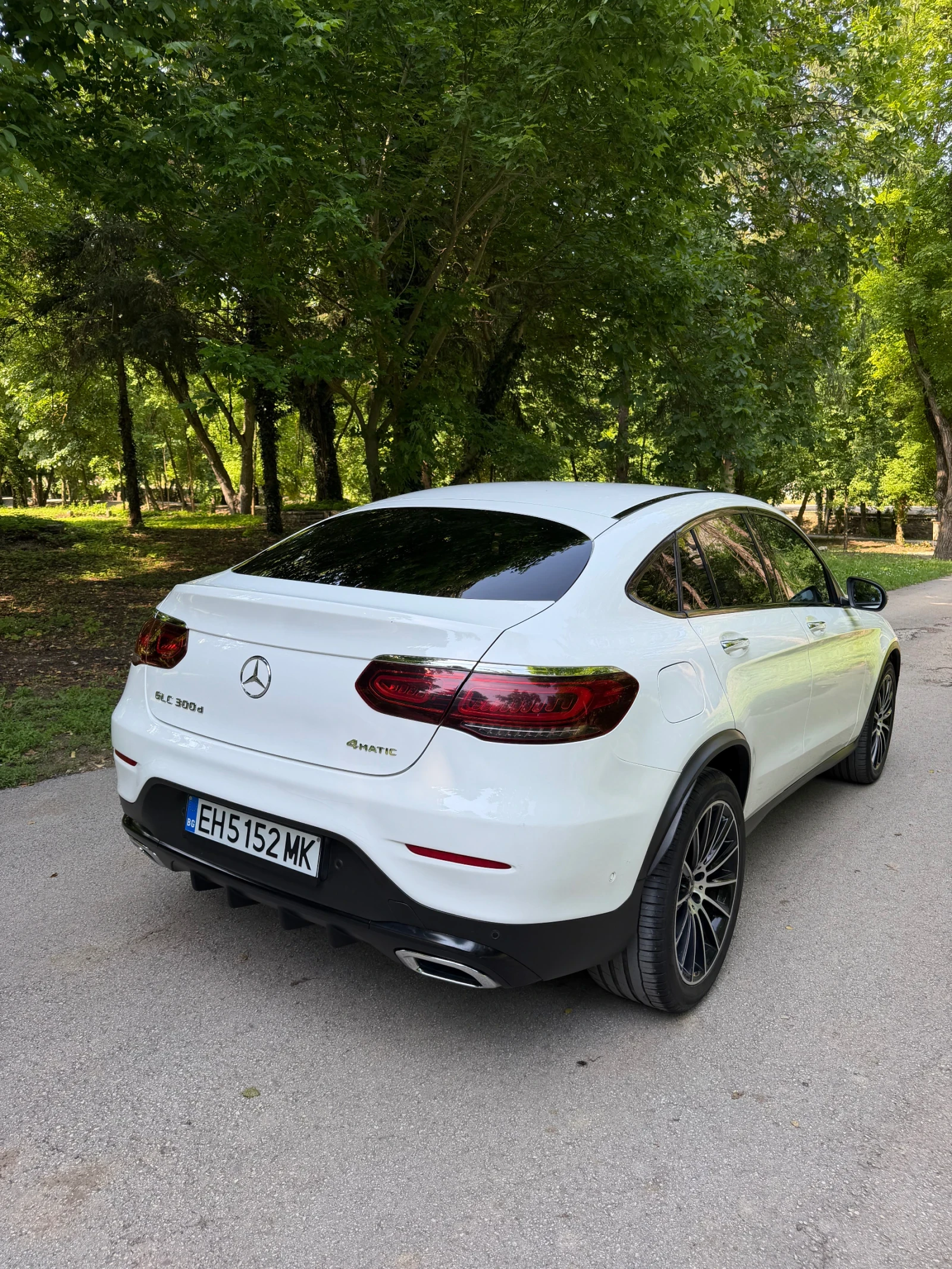 Mercedes-Benz GLC 300  4M Coupe AMG-TOP, снимка 6 - Автомобили и джипове - 54797823