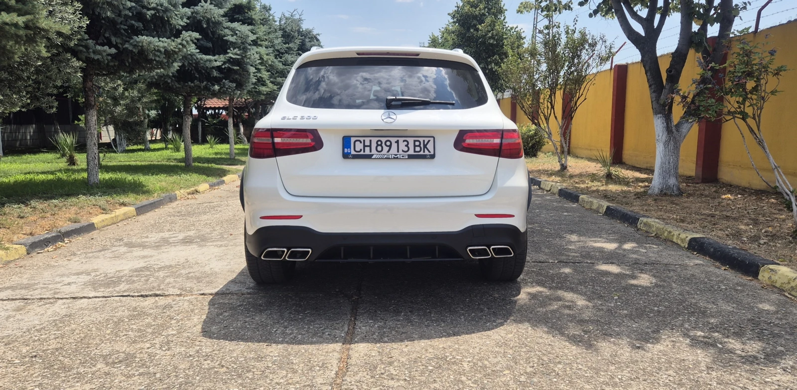 Mercedes-Benz GLC 300 * AMG pack * Keyless * Burmester * 9G-tronic * , снимка 4 - Автомобили и джипове - 55407925