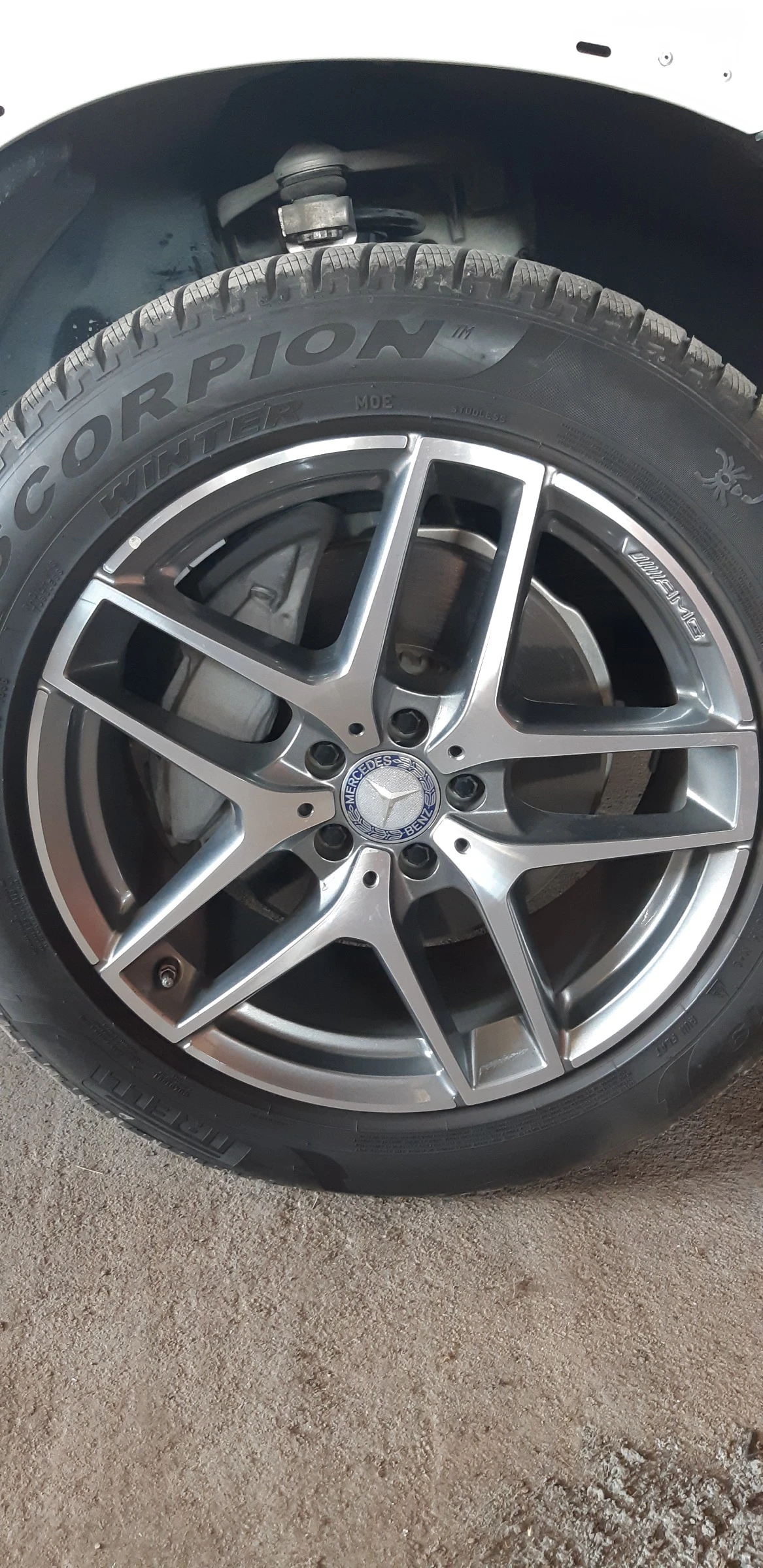 Mercedes-Benz GLC 300 * AMG pack * Keyless * Burmester * 9G-tronic * , снимка 15 - Автомобили и джипове - 55407925