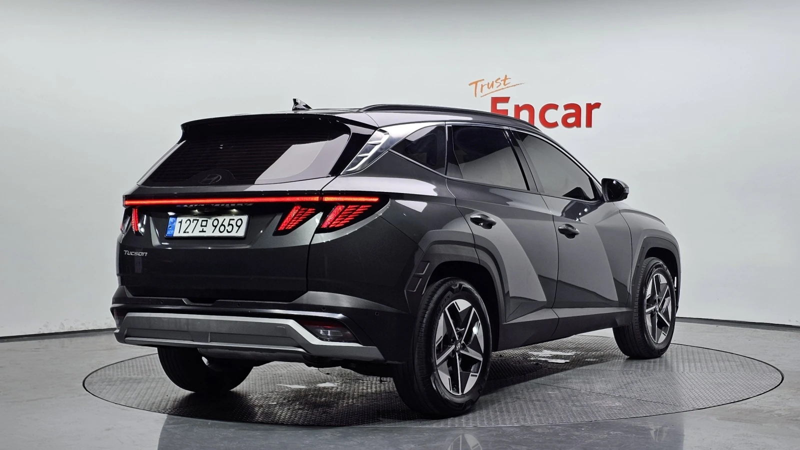 Hyundai Tucson 1.6 T-GDi Inspiration, снимка 2 - Автомобили и джипове - 55528142