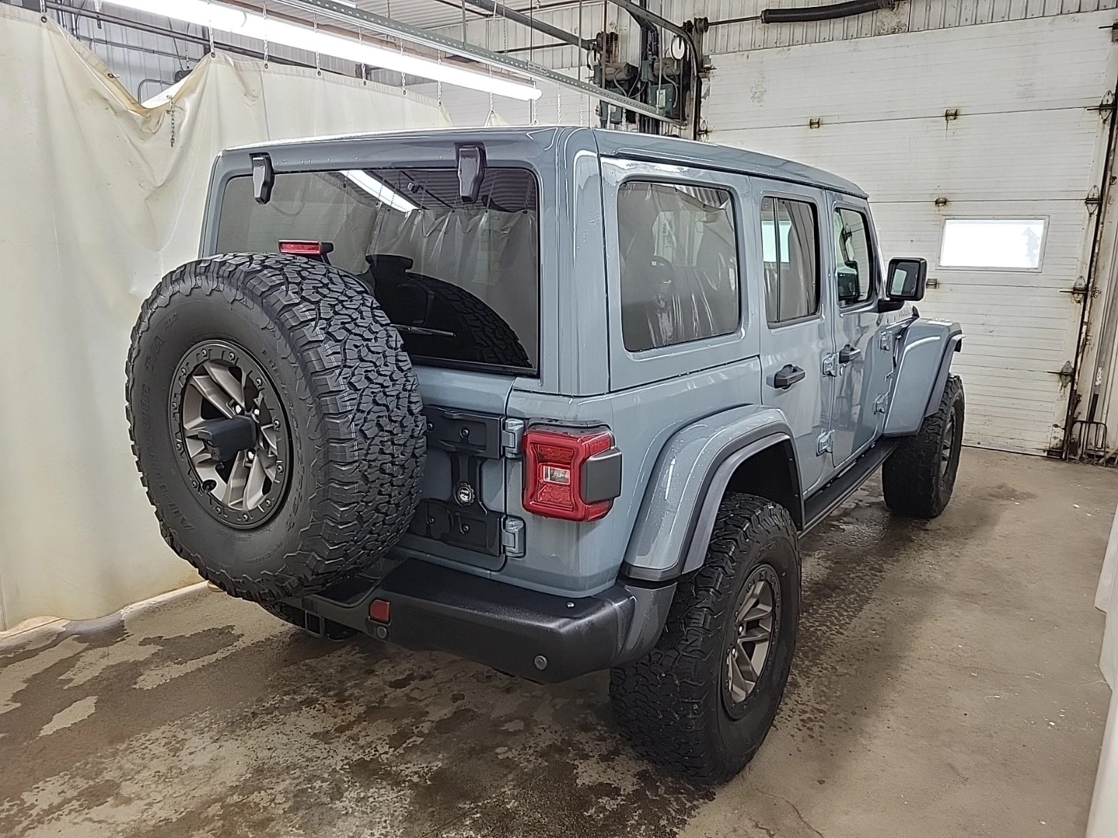 Jeep Wrangler * 4 Door 4x4 Rubicon 392 Final Edition * CARFAX * , снимка 2 - Автомобили и джипове - 55950122