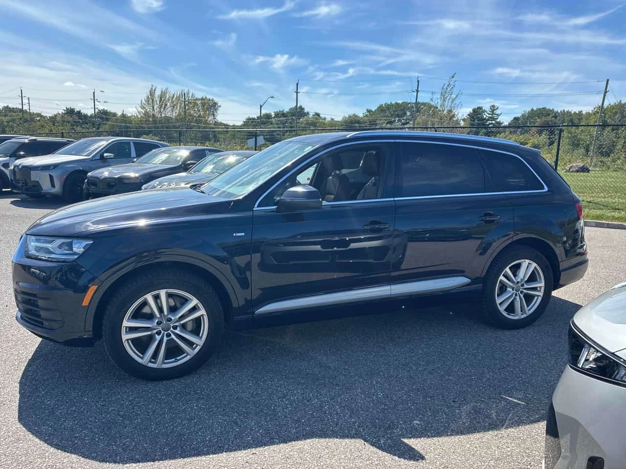 Audi Q7 * 3.0T Progressiv * CARFAX * ЦЕНА ДО БГ, снимка 2 - Автомобили и джипове - 56214536