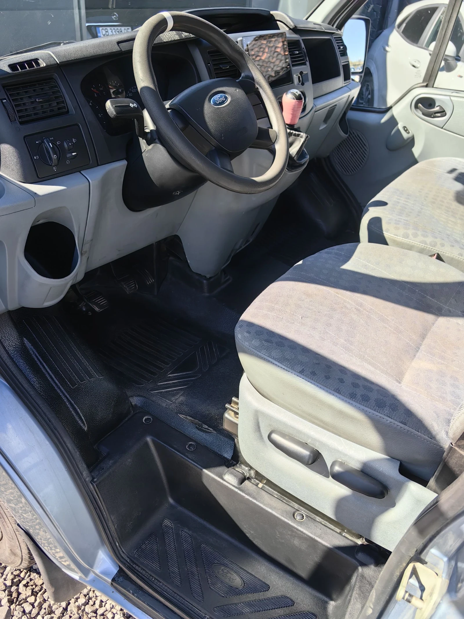 Ford Transit 110T300* 2.2TDCI* 115к.с* CAMERA* NAVI* TOP, снимка 6 - Бусове и автобуси - 54132749